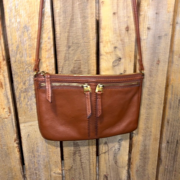 Fossil Brown Leather Shoulder Bag - Picture 2 of 7
